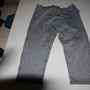Grey Champion Athletic Capris Size XL New